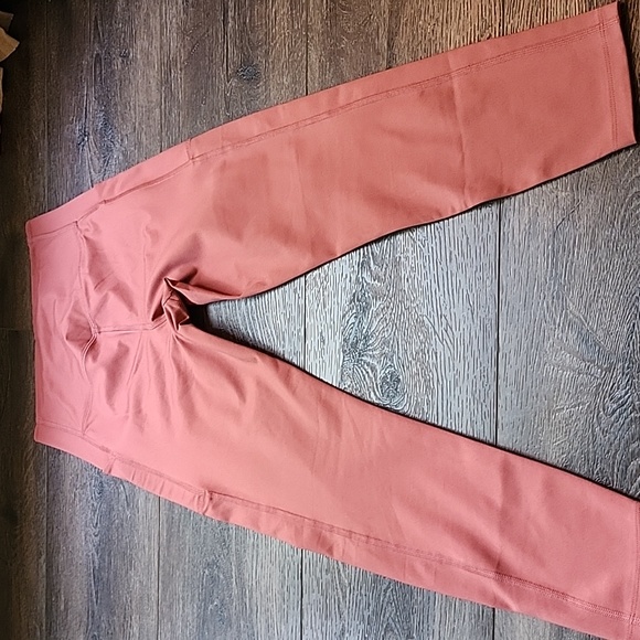 Girlfriend Collective Terra Compressive Pocket Legging Size Small Peach/… - Picture 7 of 7